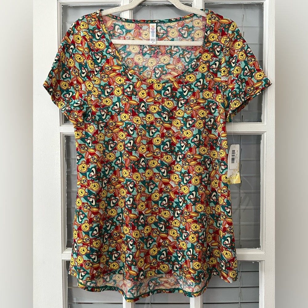 NWT Lularoe Women’s M Classic T Disney Winnie The Pooh Short Sleeve T-shirt
